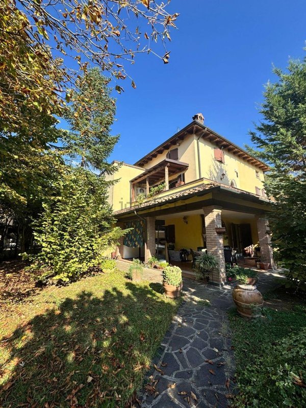 casa indipendente in vendita a Castelfranco Emilia