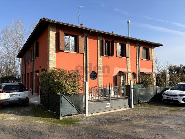 casa indipendente in vendita a Castelfranco Emilia