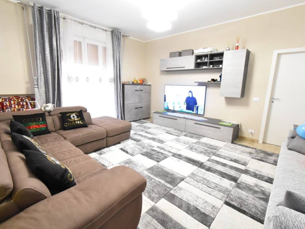 appartamento in vendita a Castelfranco Emilia in zona Cavazzona