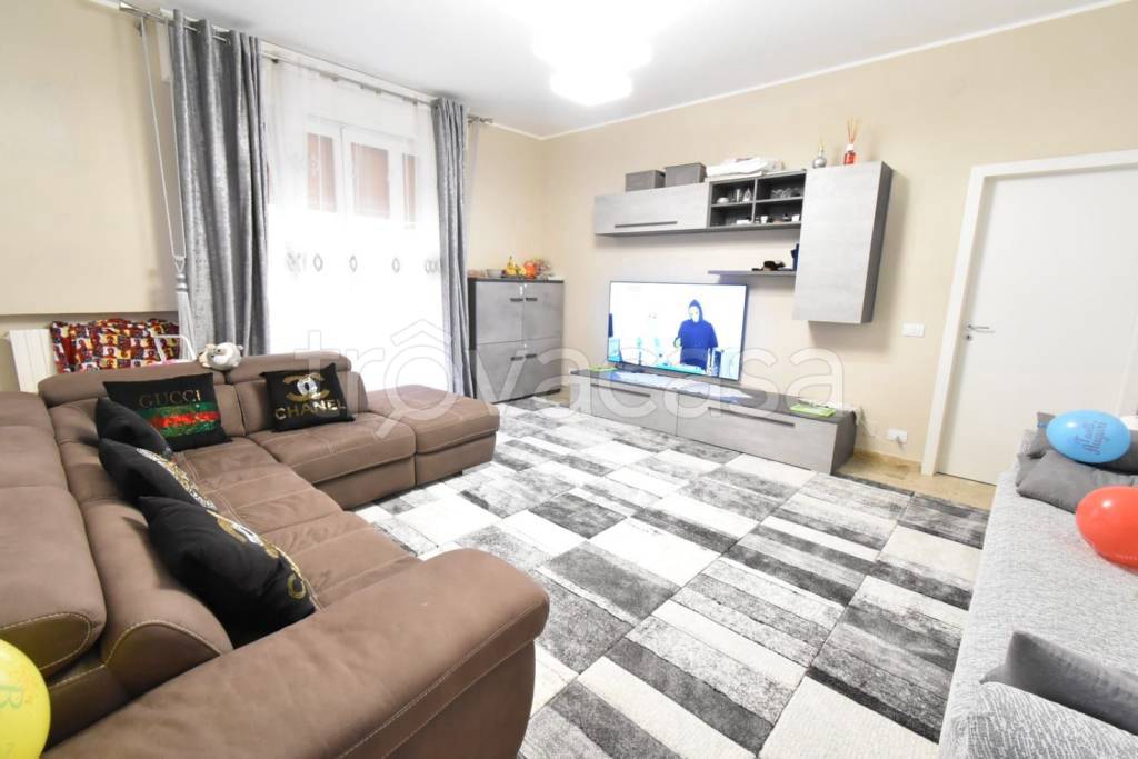 appartamento in vendita a Castelfranco Emilia in zona Cavazzona