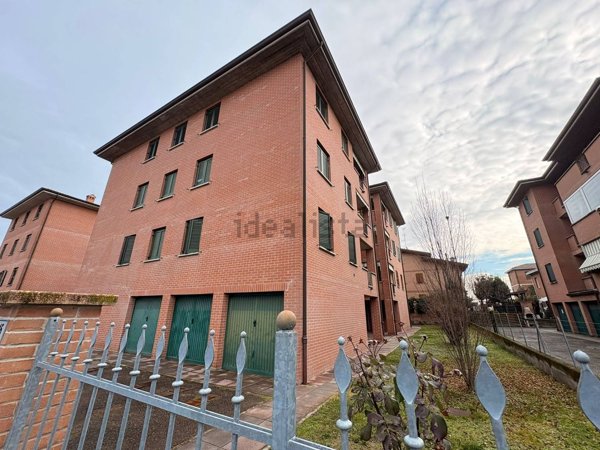 appartamento in vendita a Castelfranco Emilia in zona Piumazzo