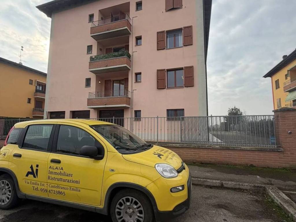 appartamento in vendita a Castelfranco Emilia in zona Recovato