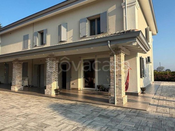 casa indipendente in vendita a Castelfranco Emilia