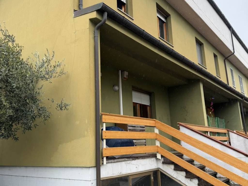casa indipendente in vendita a Castelfranco Emilia in zona Gaggio