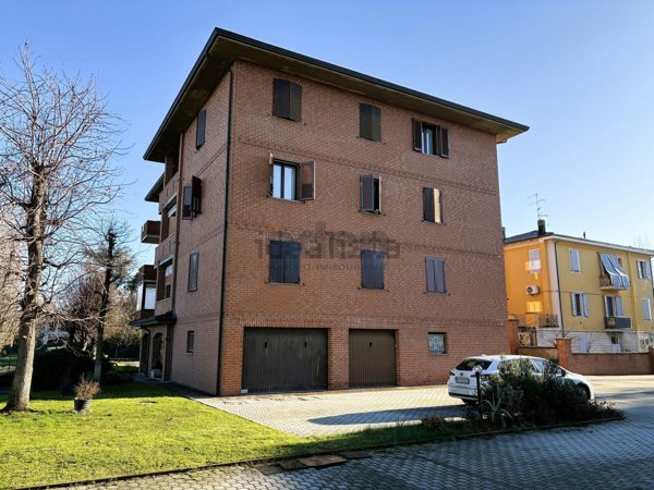 appartamento in vendita a Castelfranco Emilia in zona Manzolino