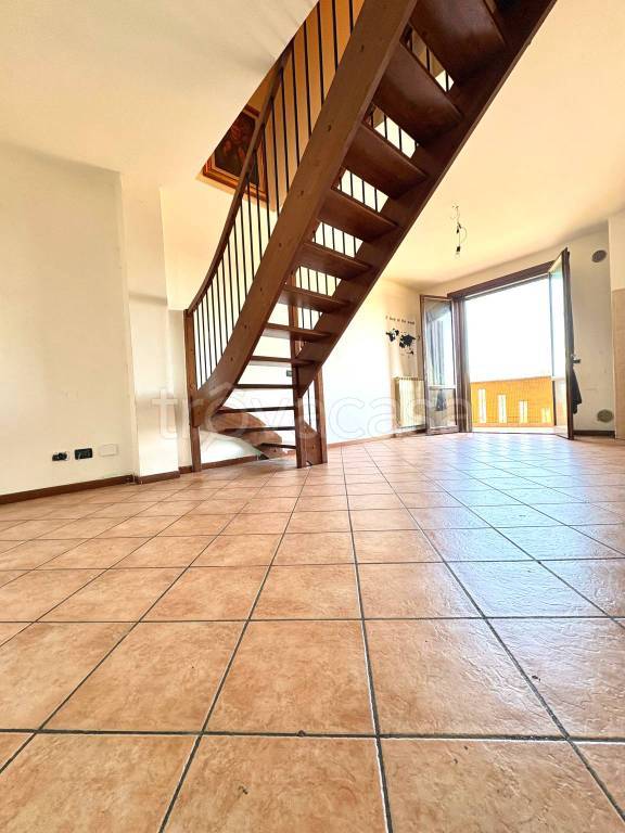 appartamento in vendita a Castelfranco Emilia in zona Manzolino