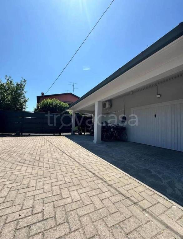 appartamento in vendita a Castelfranco Emilia in zona Panzano