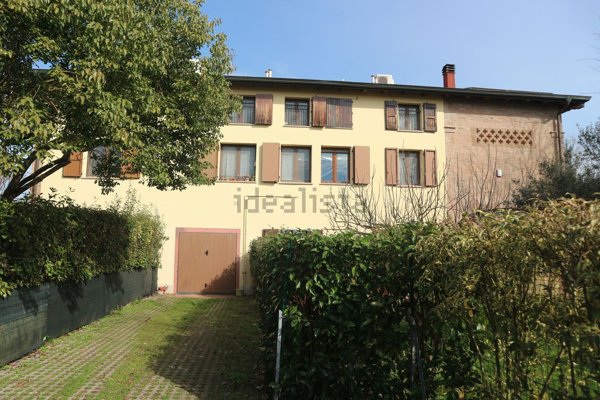 appartamento in vendita a Castelfranco Emilia in zona Gaggio
