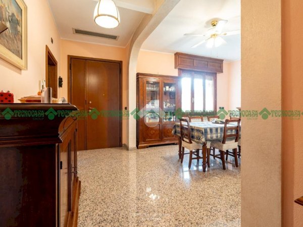 casa indipendente in vendita a Castelfranco Emilia in zona Piumazzo