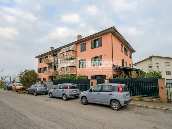 appartamento in vendita a Castelfranco Emilia in zona Recovato