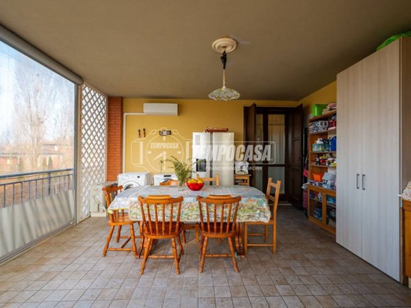 appartamento in vendita a Castelfranco Emilia in zona Piumazzo
