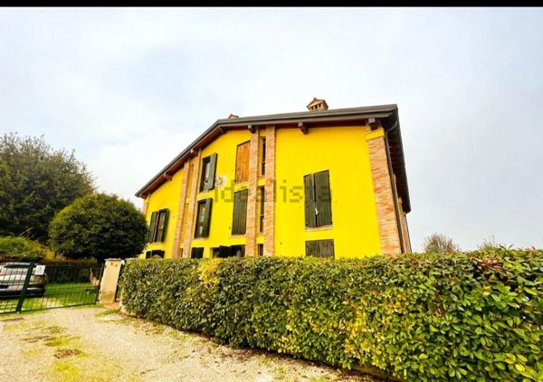 appartamento in vendita a Castelfranco Emilia in zona Panzano