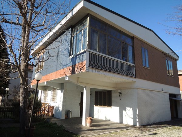 casa indipendente in vendita a Castelfranco Emilia