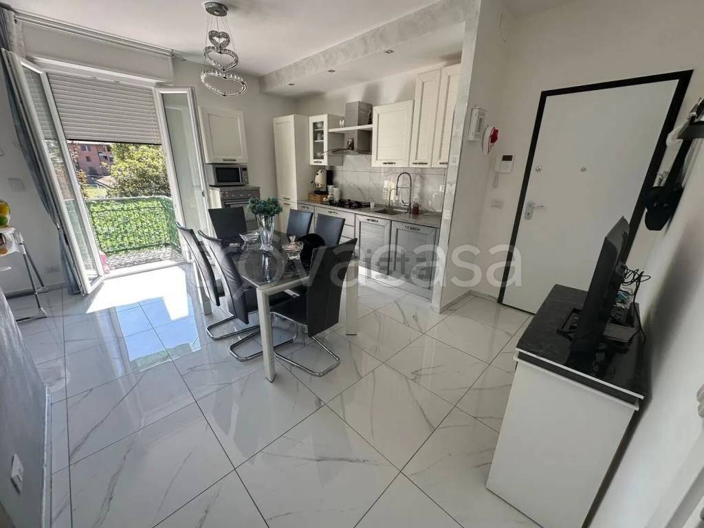 appartamento in vendita a Castelfranco Emilia in zona Manzolino