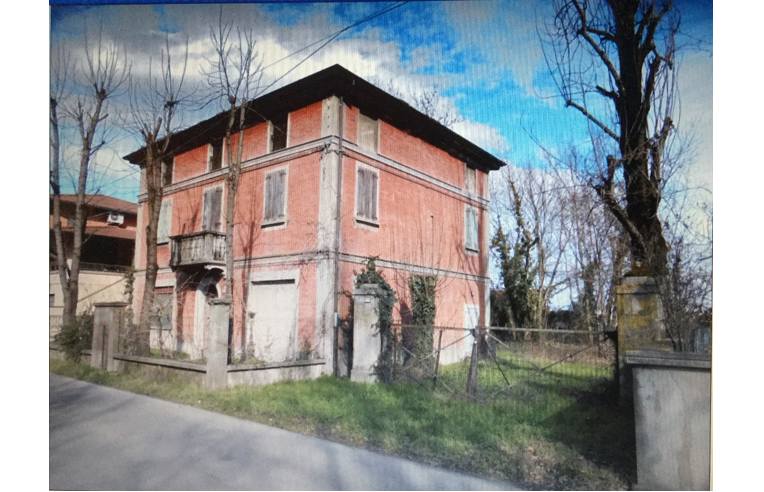 casa indipendente in vendita a Castelfranco Emilia in zona Manzolino