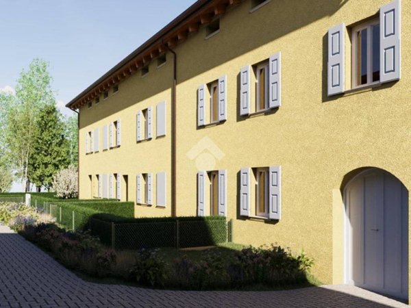quadrivano in vendita a Castelfranco Emilia in zona Piumazzo