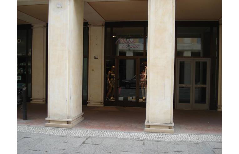 negozio in vendita a Castelfranco Emilia