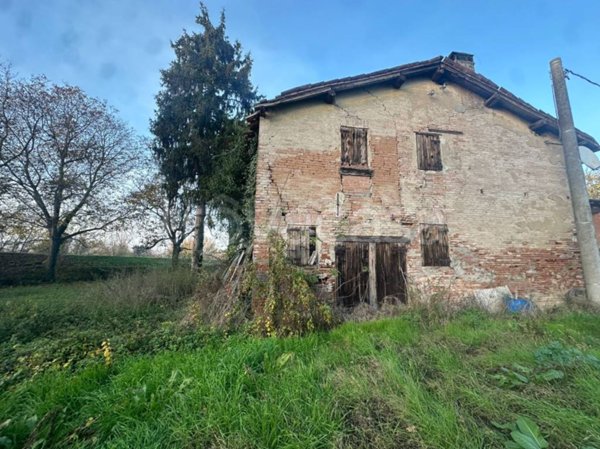 casale in vendita a Castelfranco Emilia