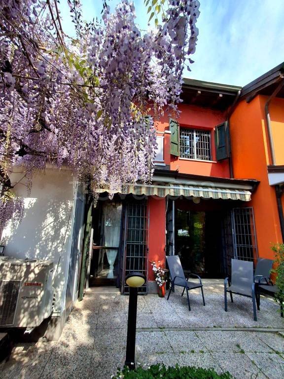 casa indipendente in vendita a Castelfranco Emilia in zona Panzano