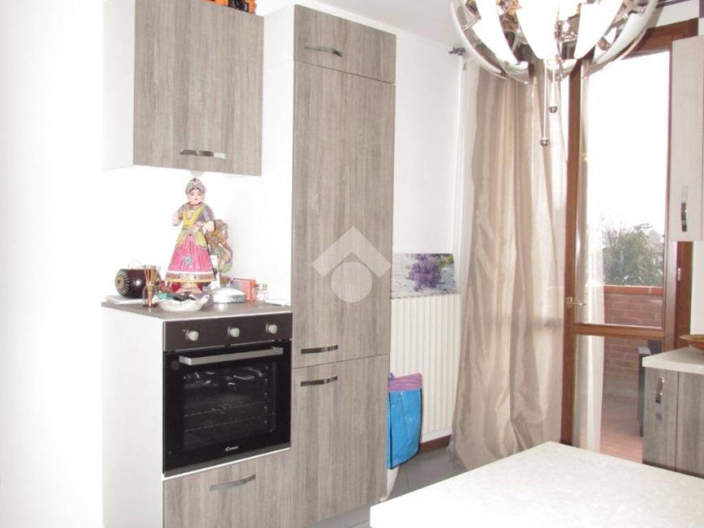 appartamento in vendita a Castelfranco Emilia in zona Piumazzo