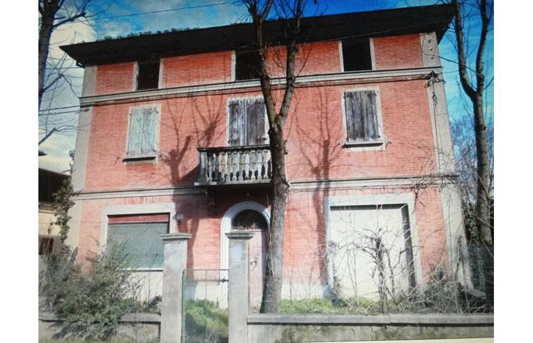 casa indipendente in vendita a Castelfranco Emilia in zona Manzolino