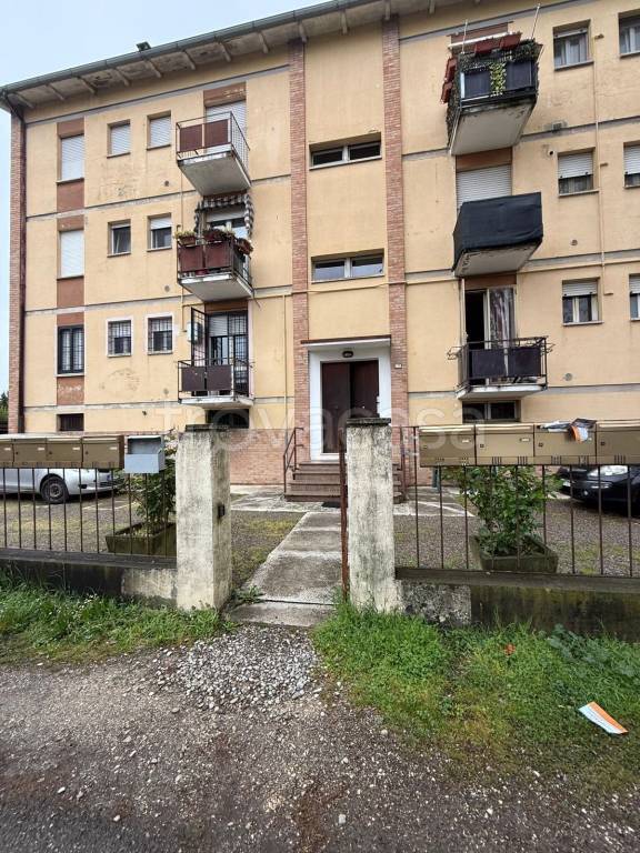 appartamento in vendita a Castelfranco Emilia in zona Gaggio
