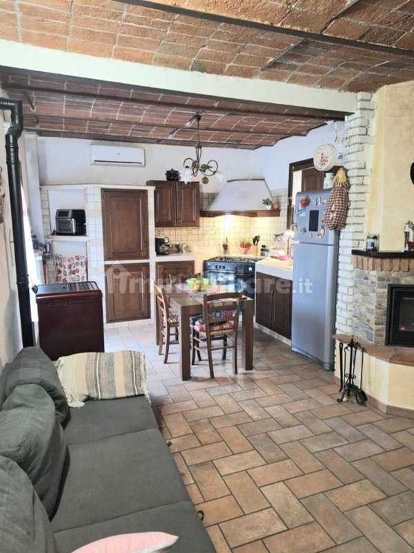 appartamento in vendita a Castelfranco Emilia in zona Casale California