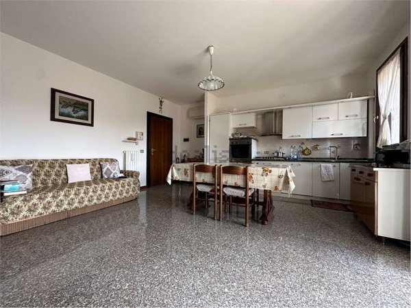 appartamento in vendita a Castelfranco Emilia