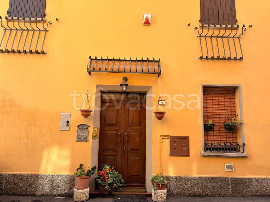 casa indipendente in vendita a Castelfranco Emilia in zona Piumazzo