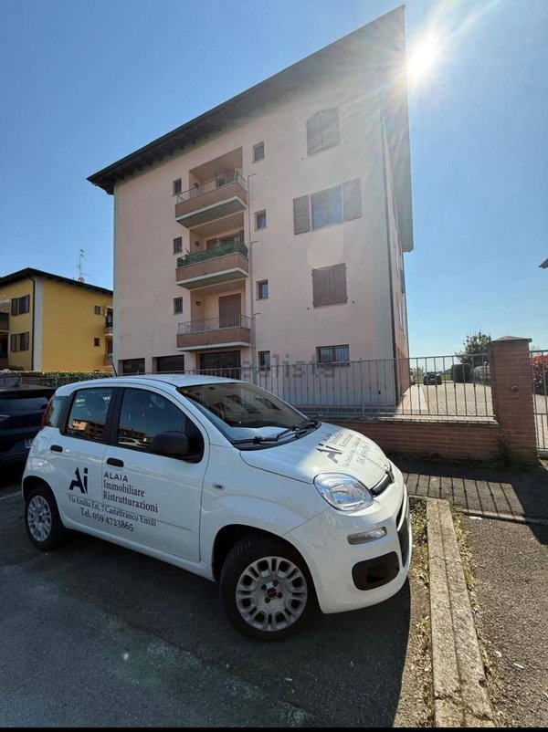 appartamento in vendita a Castelfranco Emilia in zona Recovato