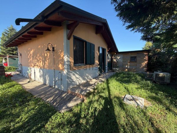 appartamento in vendita a Castelfranco Emilia in zona Recovato