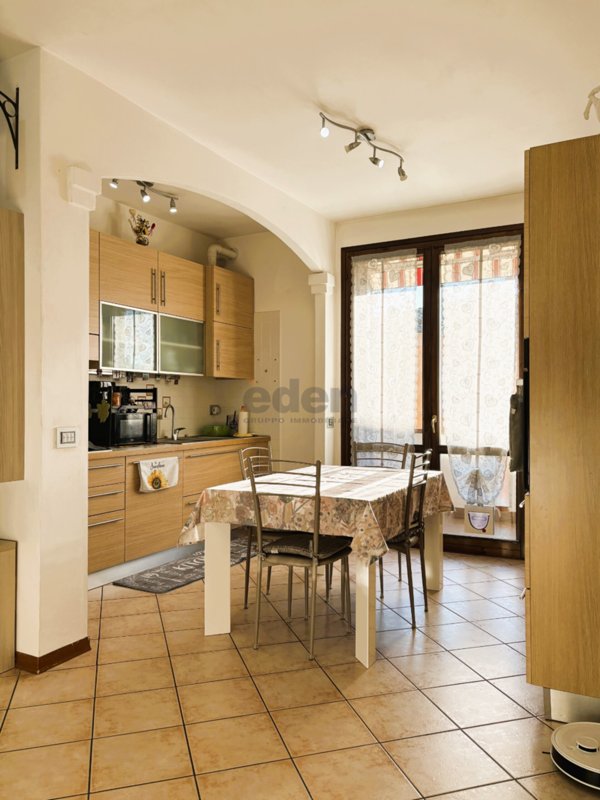 appartamento in vendita a Castelfranco Emilia in zona Manzolino