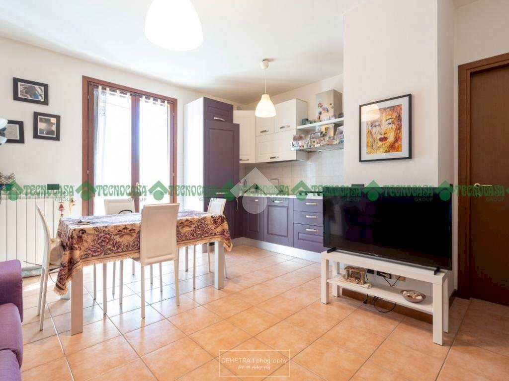 appartamento in vendita a Castelfranco Emilia in zona Cavazzona