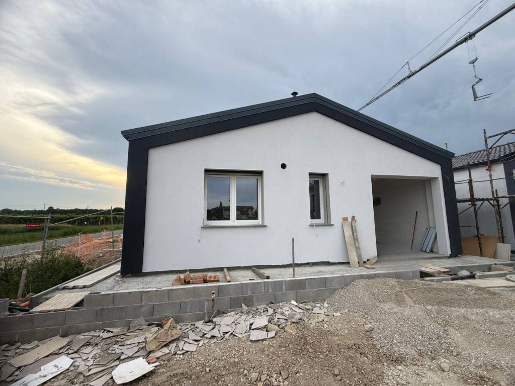 casa indipendente in vendita a Castelfranco Emilia