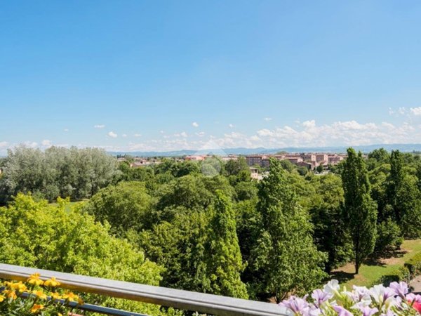 appartamento in vendita a Castelfranco Emilia