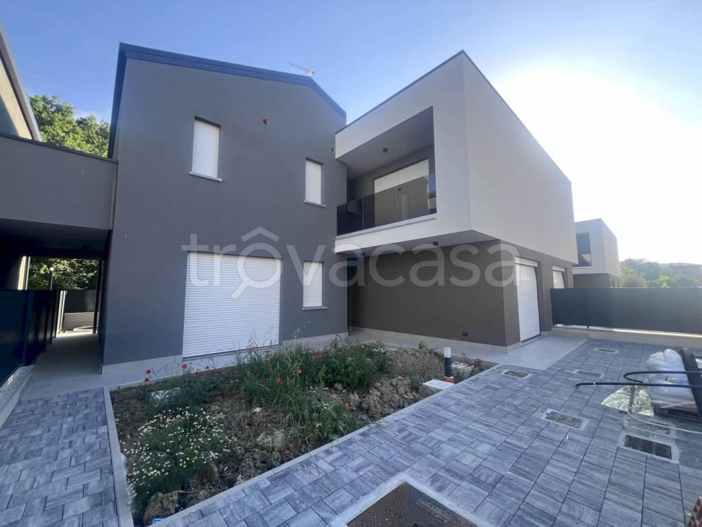 casa indipendente in vendita a Castelfranco Emilia