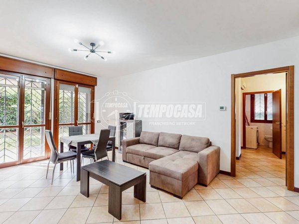 appartamento in vendita a Castelfranco Emilia in zona Cavazzona