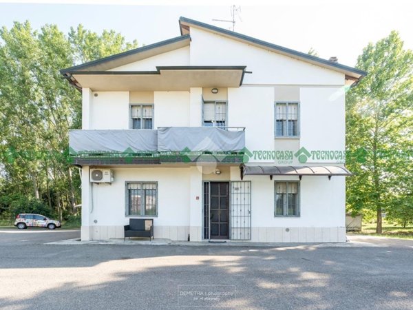 casa indipendente in vendita a Castelfranco Emilia