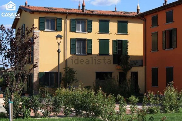 casa indipendente in vendita a Castelfranco Emilia in zona Cavazzona