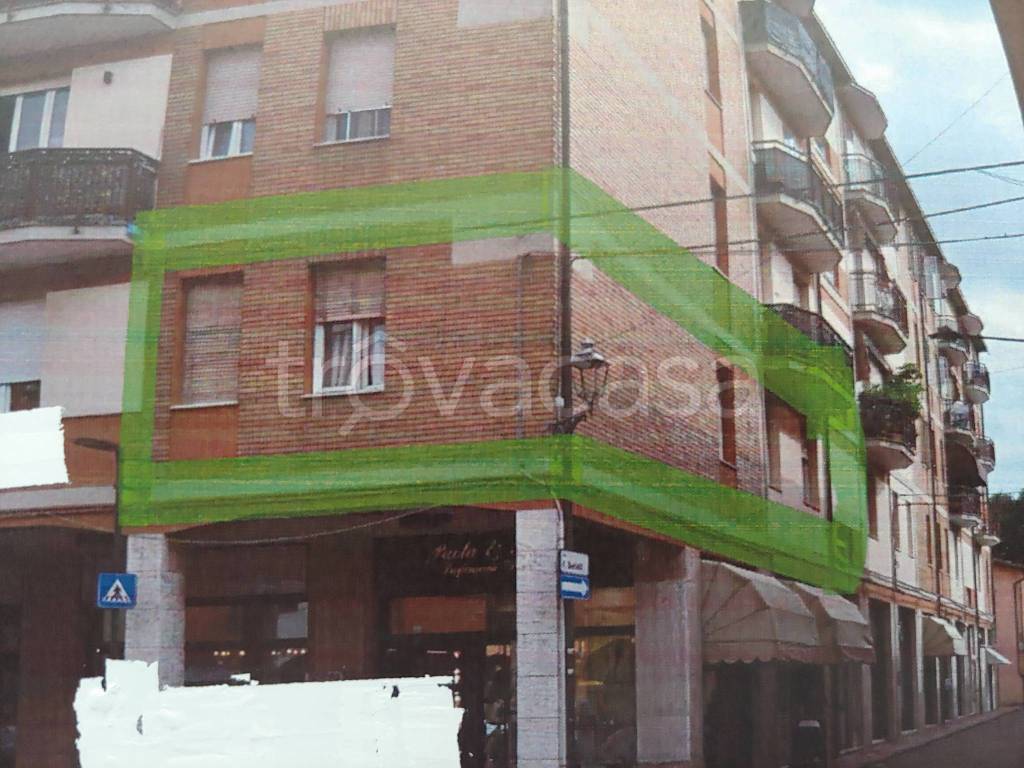 ufficio in vendita a Castelfranco Emilia