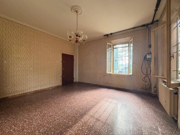 casa indipendente in vendita a Castelfranco Emilia in zona Piumazzo