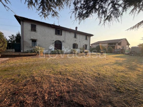 casa indipendente in vendita a Castelfranco Emilia in zona Cavazzona