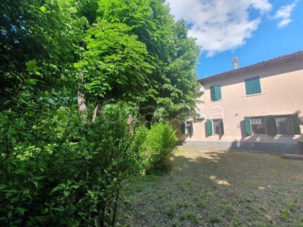 casa indipendente in vendita a Castelnuovo Rangone in zona Montale Rangone