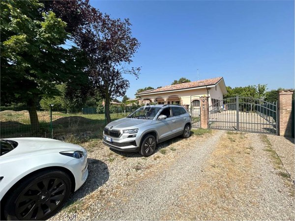 casa indipendente in vendita a Castelnuovo Rangone