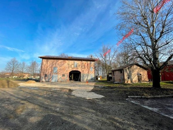 casale in vendita a Castelnuovo Rangone