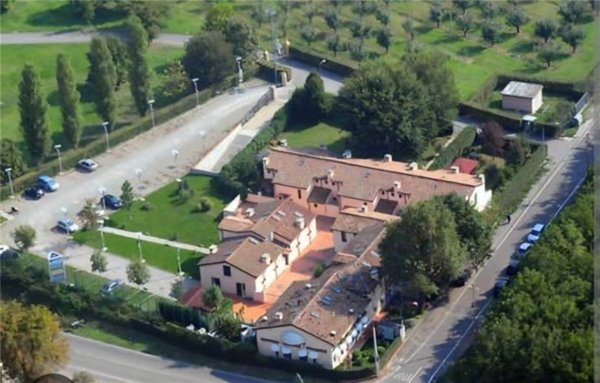 negozio in vendita a Castelnuovo Rangone