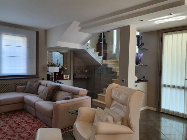 casa indipendente in vendita a Castelnuovo Rangone
