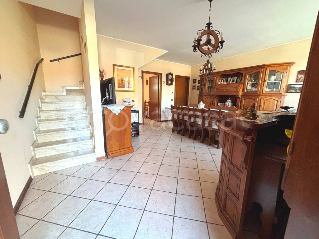 casa indipendente in vendita a Castelnuovo Rangone