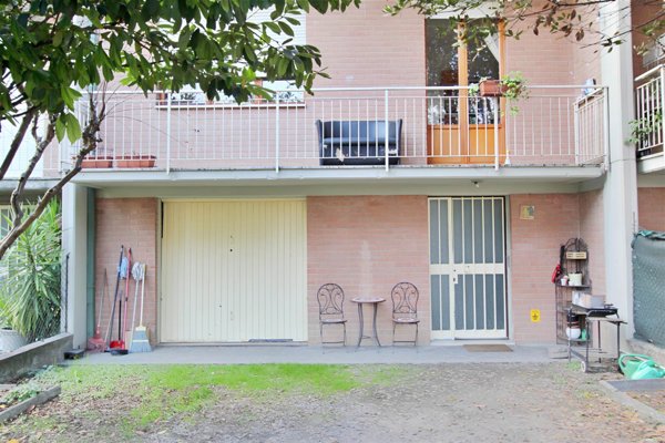 casa indipendente in vendita a Castelnuovo Rangone in zona Montale Rangone