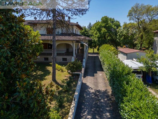 casa indipendente in vendita a Castelnuovo Rangone in zona Montale Rangone